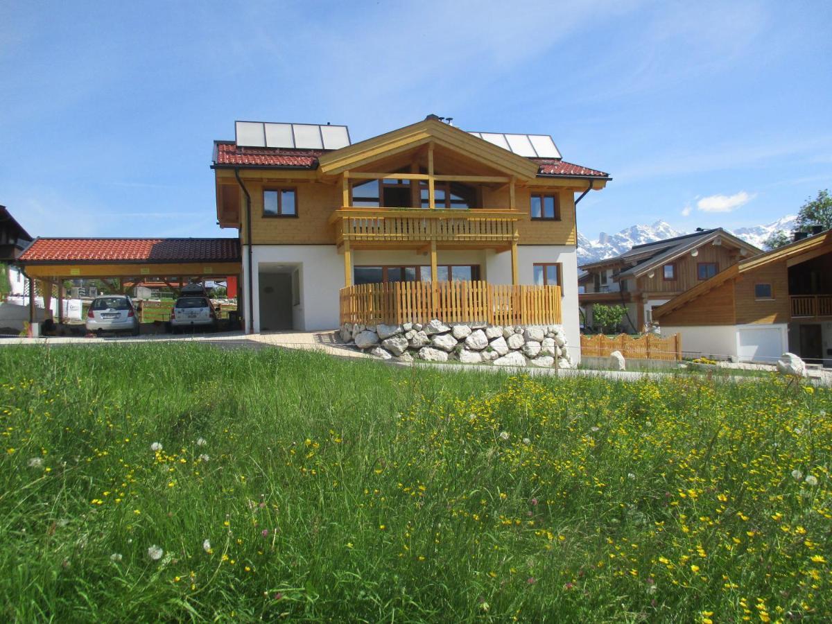 Penthousewohnung Mit Garten Sauna Pool Maishofen Exterior photo